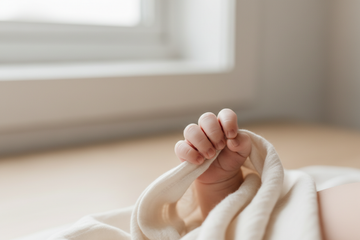 Waarom baby's veel gevoeliger zijn voor chemicaliën dan volwassenen (en wat je eraan kunt doen)