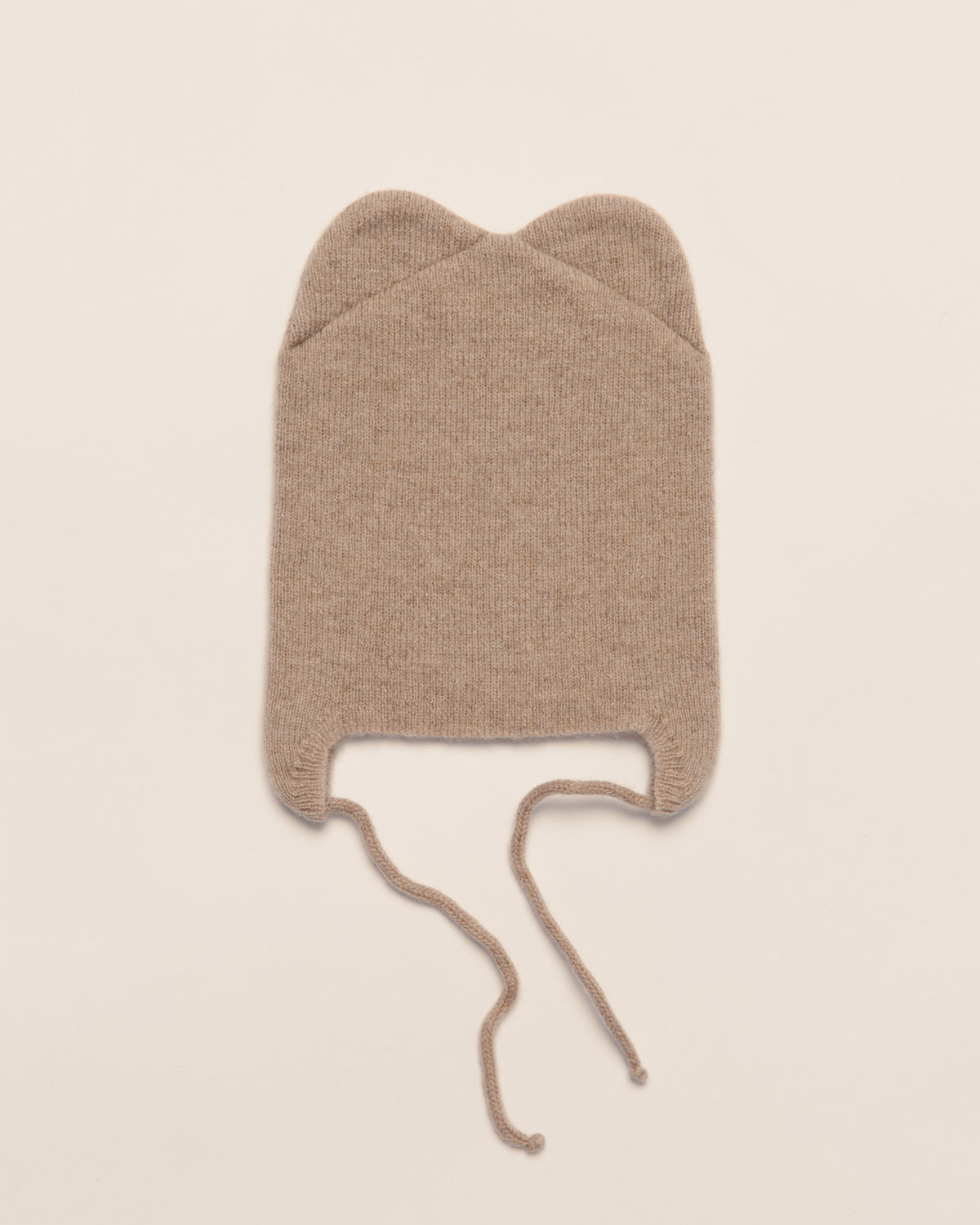 Baby mutsje met oortjes van merinowol & kasjmier | Knitas biologisch katoen hypoallergeen gevoelige huid eczeem baby baby mutsje kasjmier Knitas merinowol oortjes