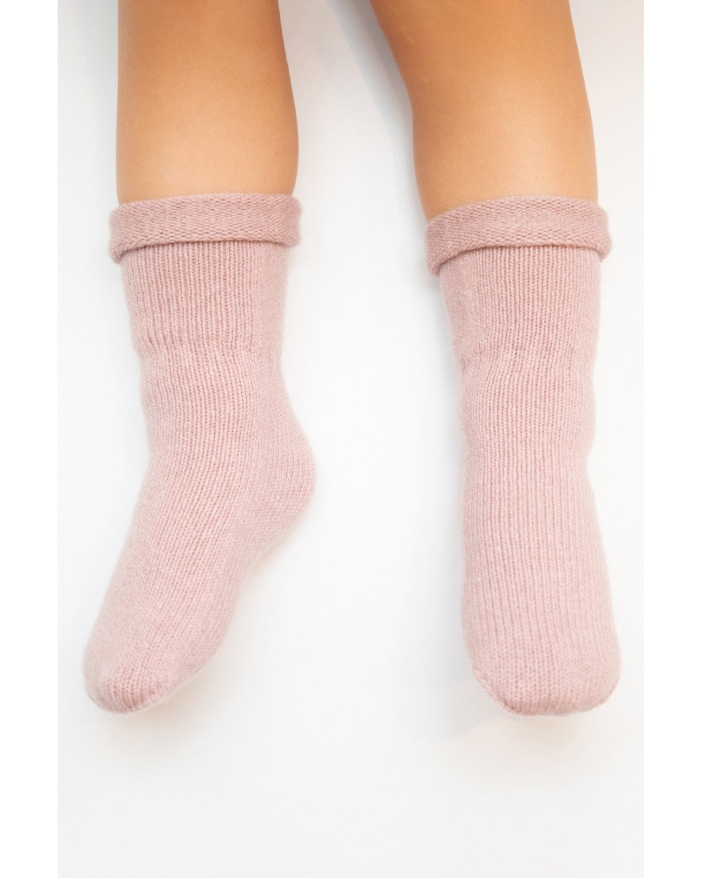 Babysokjes van Merino Wol & Kasjmier by Knitas biologisch katoen hypoallergeen gevoelige huid eczeem baby ademend baby essentials baby sokjes duurzame babykleding eczeem vriendelijk hypoallergeen kasjmier kraamcadeau merino wol natuurlijke kleuren newborn sokjes premium warme sokjes winter zachte boordjes