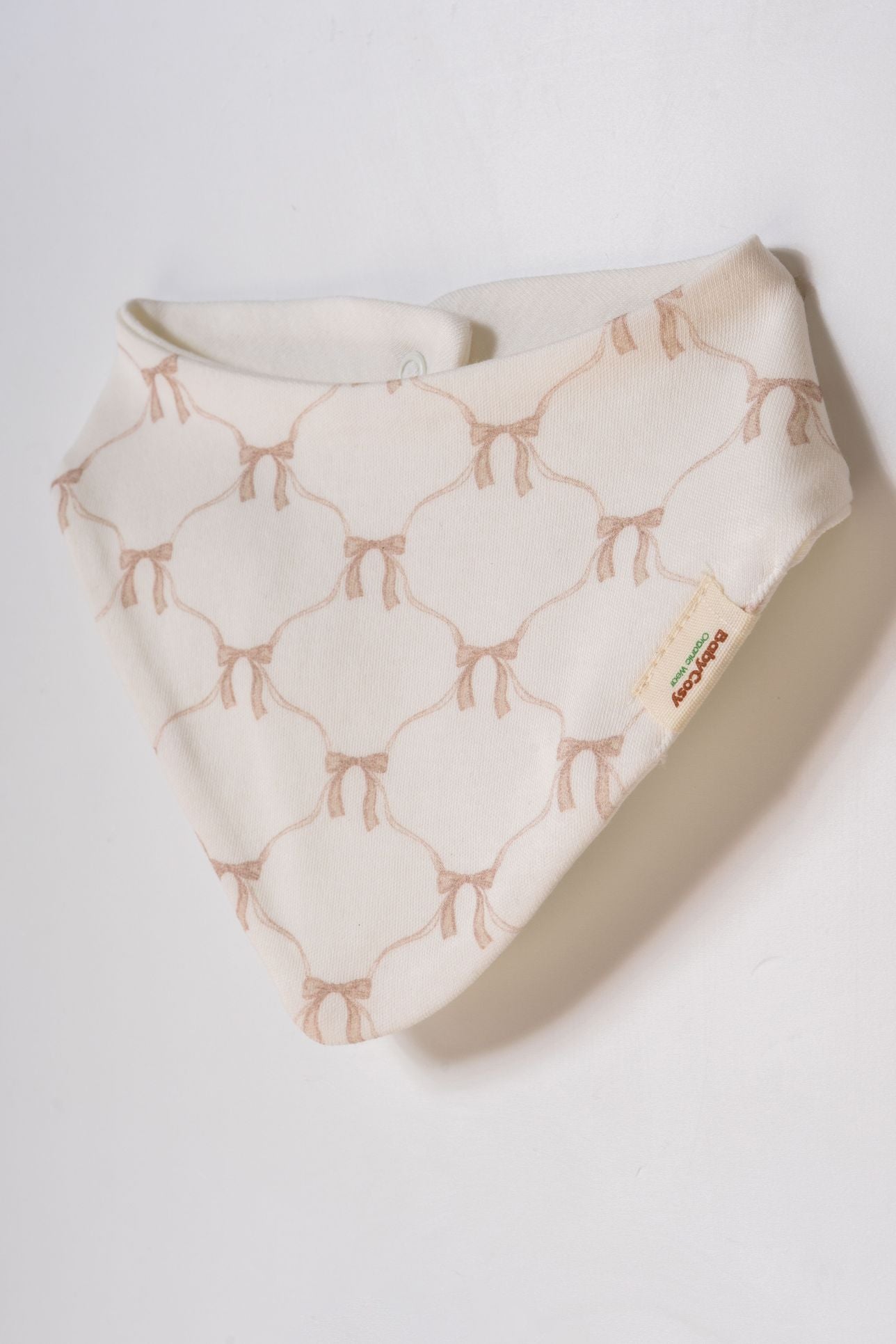 5-Delige Newborn Cadeau Set – 100% Biologisch Katoen biologisch katoen hypoallergeen gevoelige huid eczeem baby 0-3 maanden 5-delige set ademend baby basics babyshower beige bewust ouderschap biologisch katoen cadeau set chemicaliënvrij complete set eco-vriendelijk ethisch geproduceerd gevoelige huid gifvrij GOTS gecertificeerd hypoallergeen interlock weving kraamcadeau luxe verpakking newborn set puur natuur