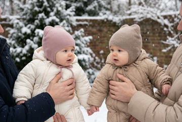 Baby mutsje met oortjes van merinowol & kasjmier | Knitas biologisch katoen hypoallergeen gevoelige huid eczeem baby baby mutsje kasjmier Knitas merinowol oortjes
